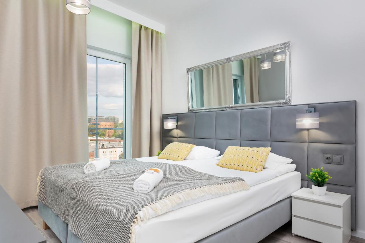 Apartments With Parking Warsaw Business Center By Noclegi Renters Bagian luar foto