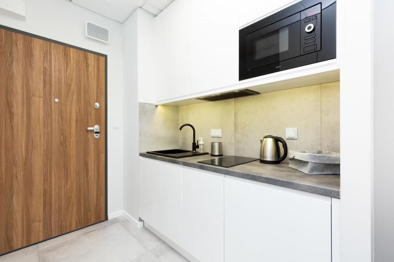 Apartments With Parking Warsaw Business Center By Noclegi Renters Bagian luar foto